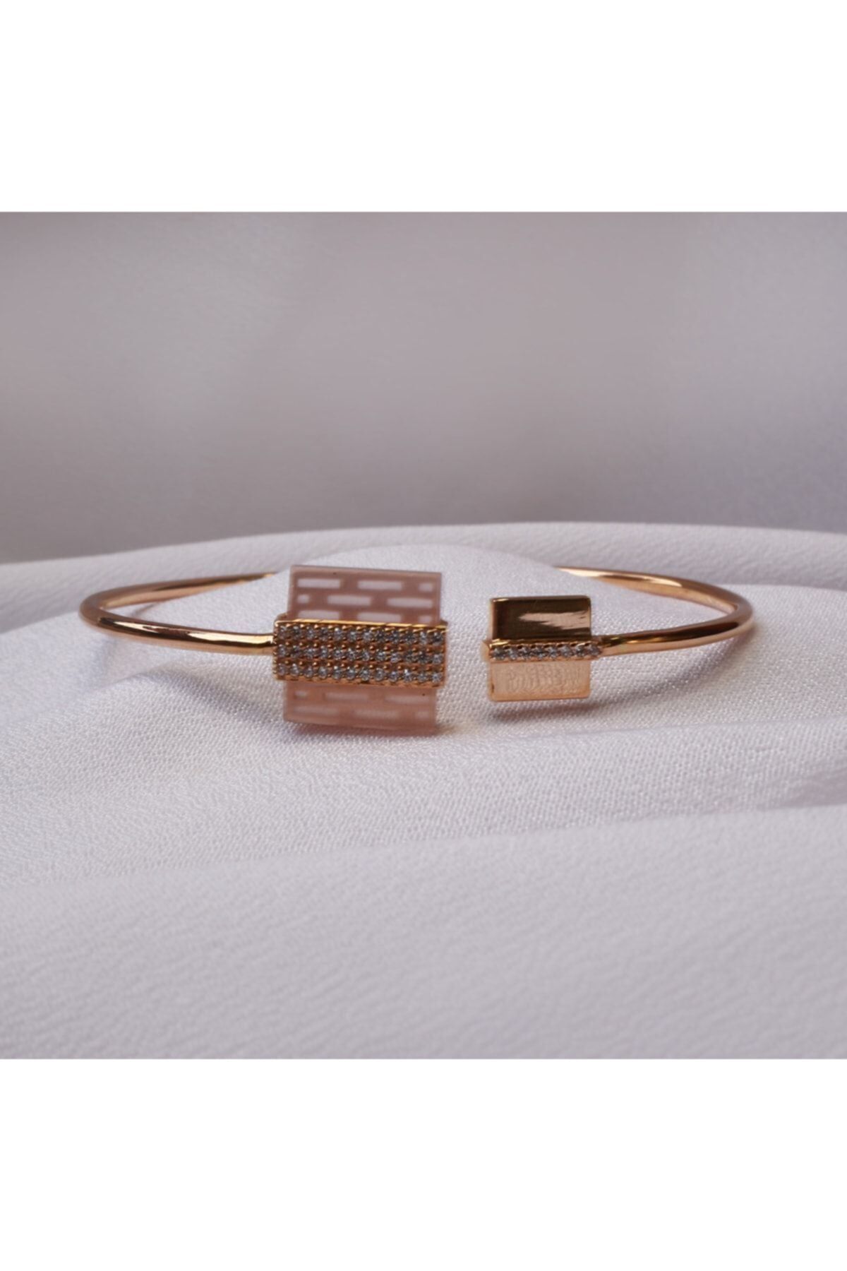 Pink Quartz Zirkon Taşlı Rose Altın Kelepçe Bilezik