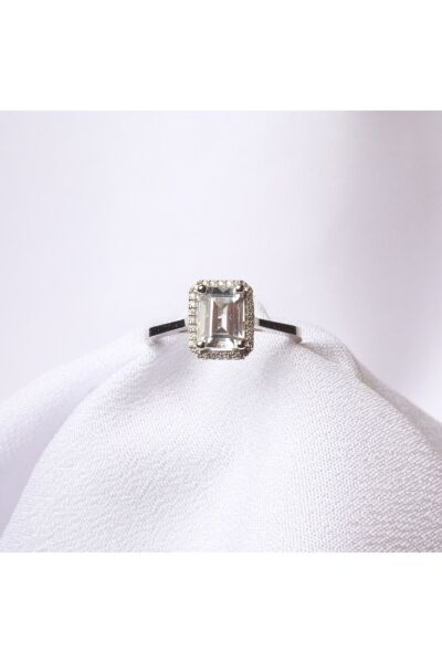 Pırlanta White Topaz Taşlı Beyaz Altın Yüzük