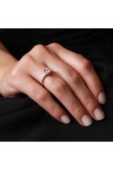 Pırlanta Badem Tırnak Klasik Tektaş Beyaz Altın Yüzük