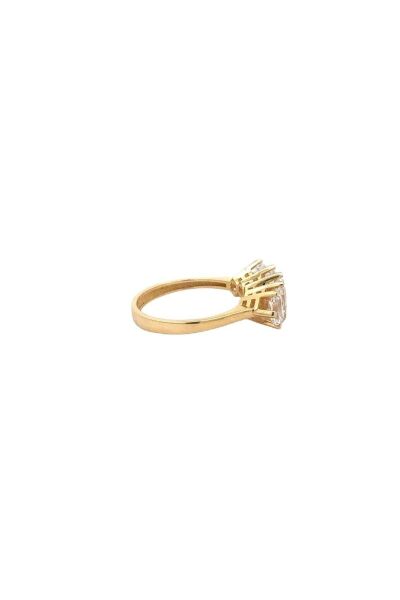 Zirkon Emerald Kesim Taşlı Beştaş Yeşil Altın Yüzük