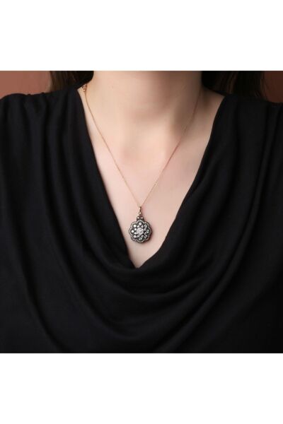 Elmas Coronet Gül Model Rose Altın Kolye
